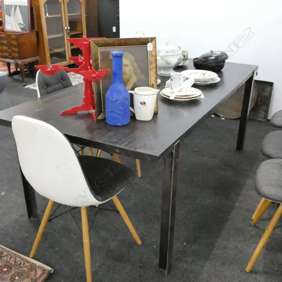 OBLONG DINING TABLE WOOD TOP INDUSTRIAL STYLE LEGS