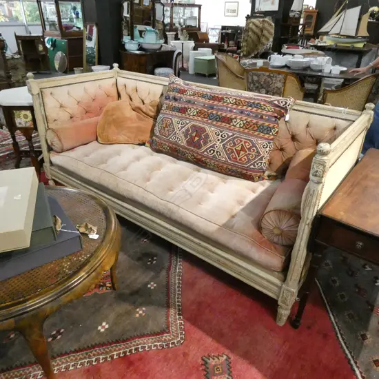 ANTIQUE FRENCH STYLE SETTEE L. 2Meters