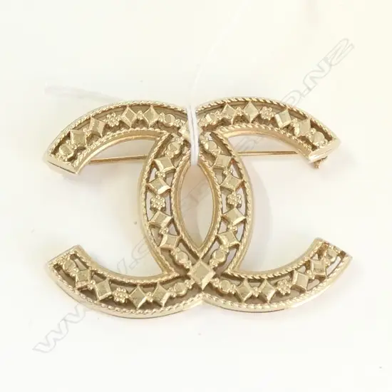CHANEL? BROOCH