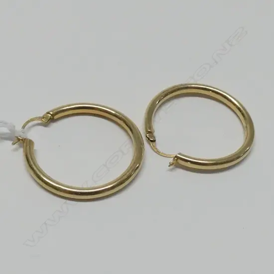 14CT GOLD HOOP EARRINGS 2.2 GRAMS 3CM DIA