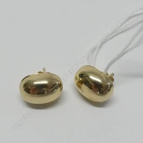 14KT ITALIAN GOLD HALF DOME STUDS 1.9 GRAMS