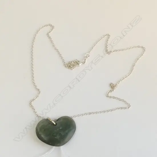 GREENSTONE HEART .TANGIWAI ON SILVER CHAIN