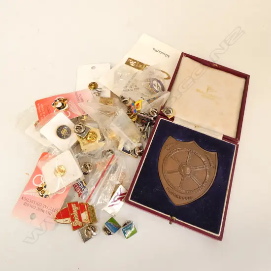 COLLECTION OF SPORT / OLYMPIC BADGES + AMP SHOW MEDAL
