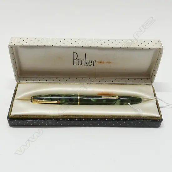 VINTAGE CONWAY FOUNTAIN PEN