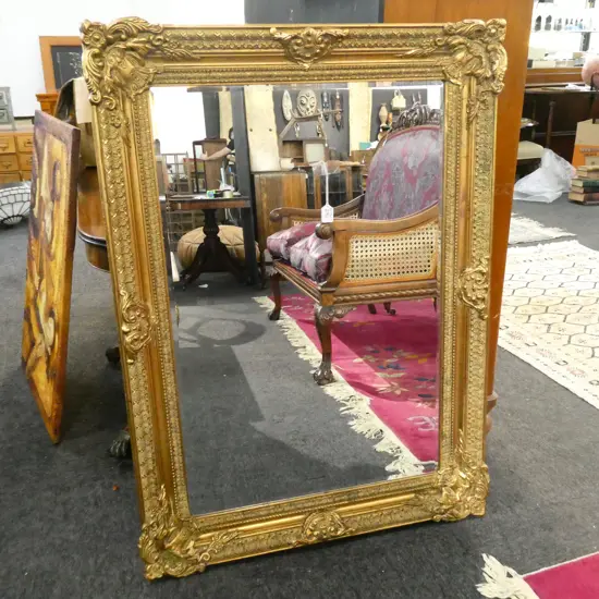 LGE GILT FRAMED MIRROR 1140 X 810MM