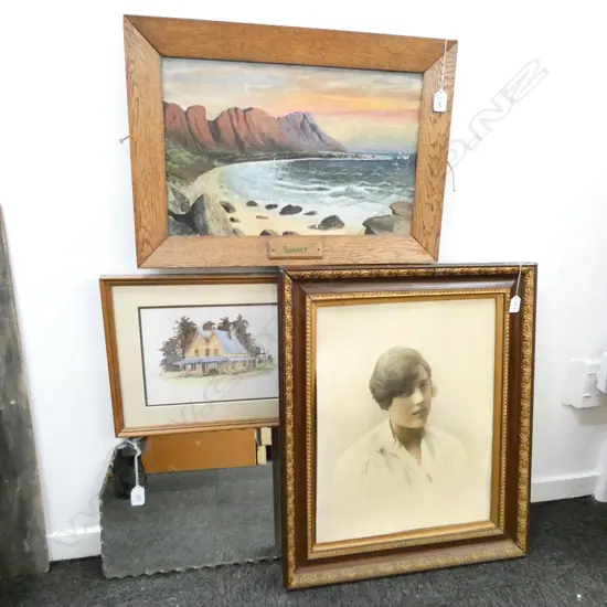 3 ARTWORKS & CRIMPED DECO MIRROR