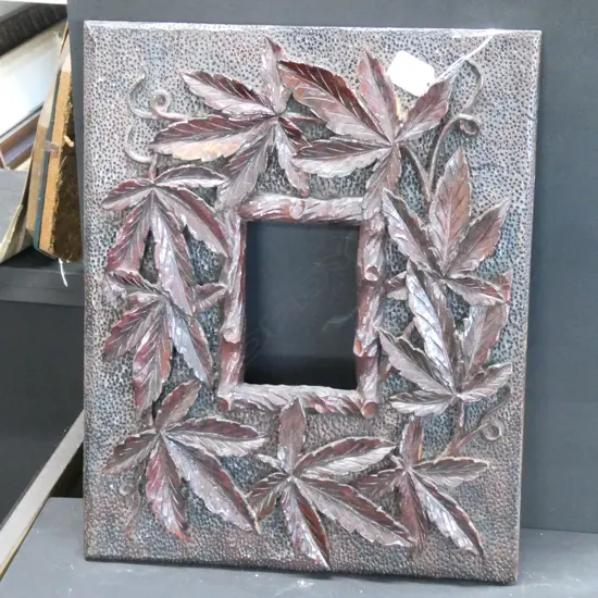 TRAMP ART FRAME 425 X 345MM