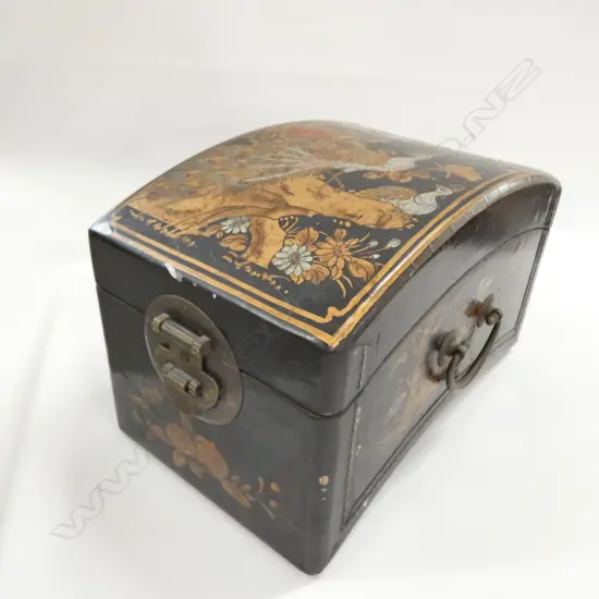 CHINESE LACQUER BOX L. 310MM