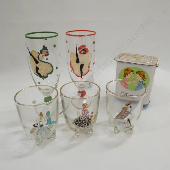 5 RETRO GLASSES +TOY WASHING MACHINE
