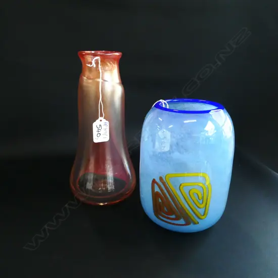 2 PCES NZ ART GLASS; TONY KEUPFER & PETER VIESNIK H. 230MM