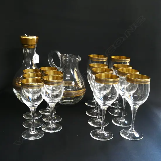 SUITE OF 13 ASST GLASSES +JUG AND DECANTER