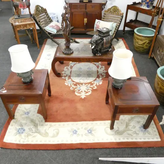 AN INDIAN WOOL PILE RUG 1900 X 2800 MM