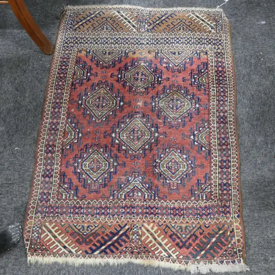 HAND KNOTTED RUG W 810 MM