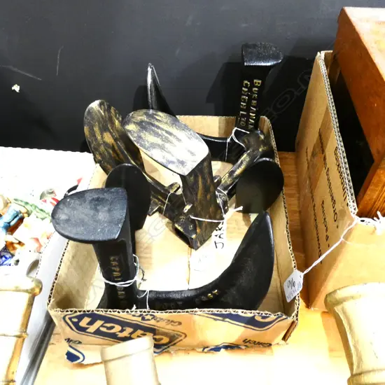 3 CAST IRON COBLERS LASTS