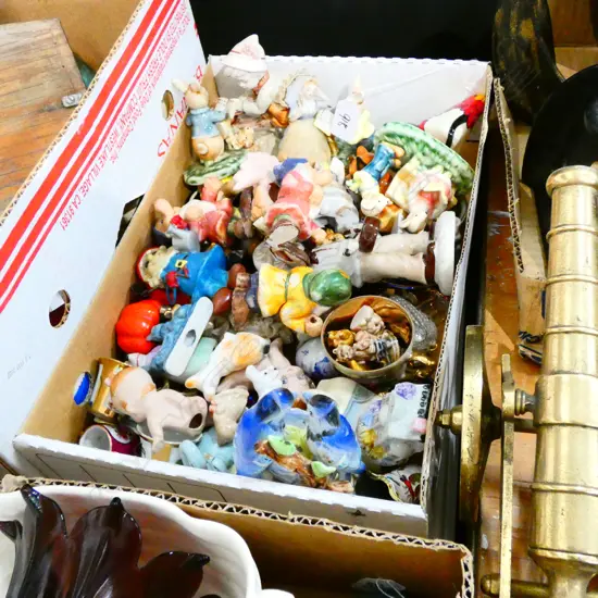 LARGE LOT OF MINIATURE ORNAMENTS/WADE ETC