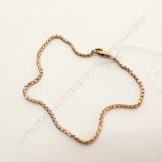9CT GOLD BOX CHAIN BRACELET 3.2 GRAMS
