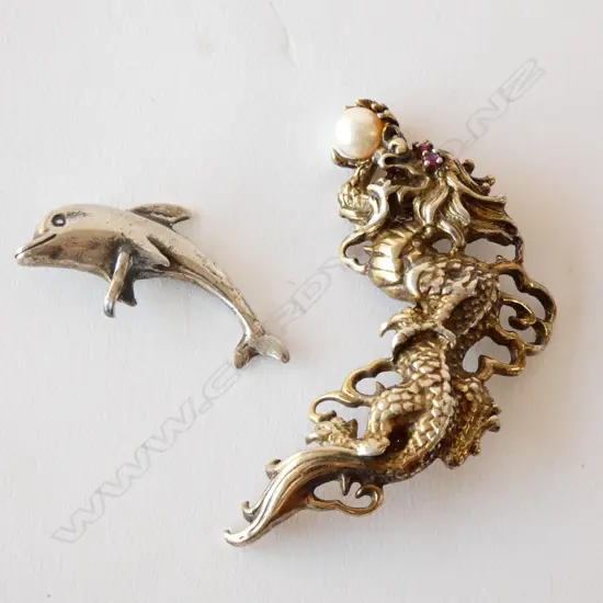 DRAGON BROOCH/SILVER DOLPHIN PENDANT