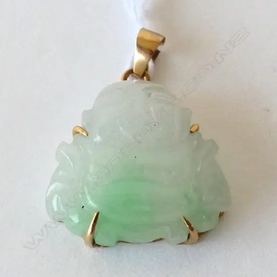 14/18CT JADEITE BUDDHA PENDANT