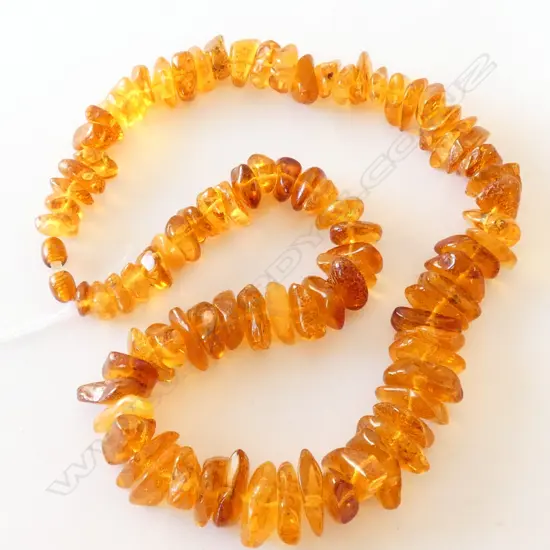 BALTIC AMBER NECKLACE