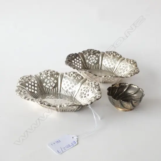 PR PIERCED STG SILVER BOWLS B'HAM 1900 + ANOTHER 86 GRAMS TOTAL