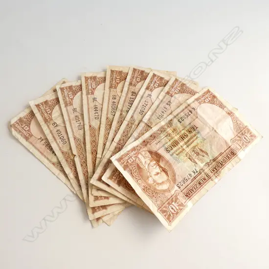 COLLECTION NZ 10 SHILLINGS BANK NOTES