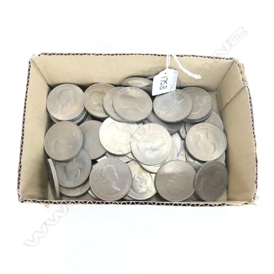 LARGE COLLECTION OF COINS, COMMEMORATING CHURCHILLS DEATH 1965