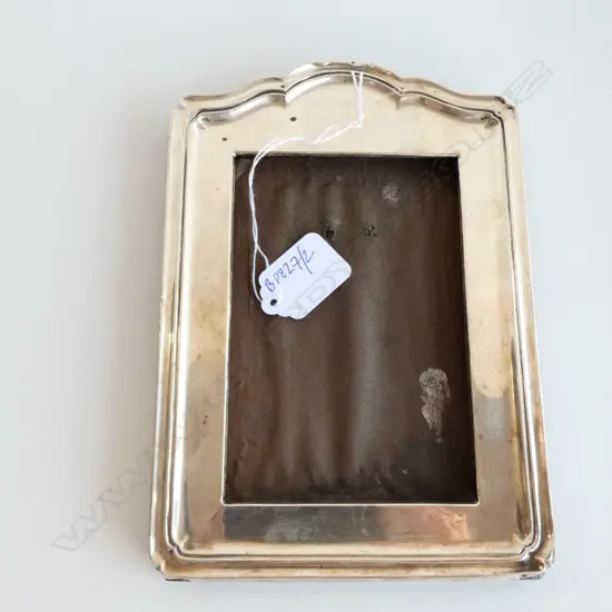 STG SILVER PHOTO FRAME H 200 MM