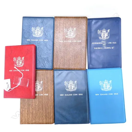 7 ASST COMMEMORATIVE NZ DECIMAL COIN  SETS, 1968-1979