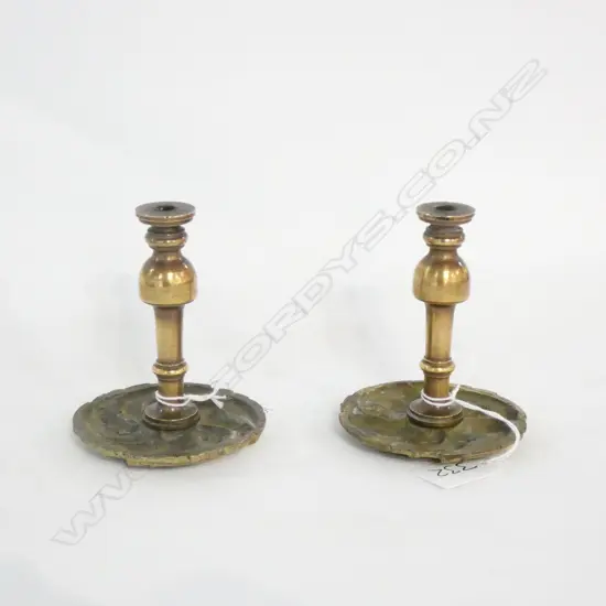PR CIRCULAR BRASS CURTAIN TIE BACKS 85MM DIA
