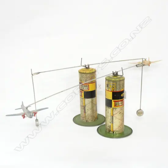 2 VINTAGE LINCOLN TOYS, TIN PLATE MECHANICAL PLANE TOYs