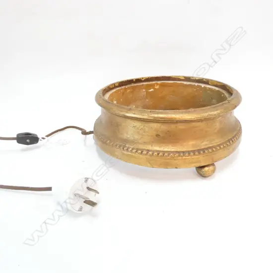 GILT ELECTRIFIED STAND AF 250MM DIA