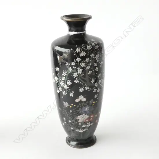 JAPANESE CLOISONNE VASE IN THE MANNER OF HAYASHI KODENJI (SMALL BRUISE TO SHOULDER), H.150mm