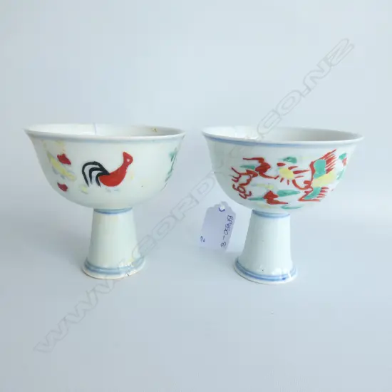 2X CHINESE PEDESTAL DOUCAI CUPS - BIRDS