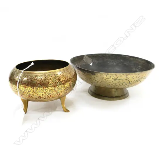 2 FOOTED BRASS BOWLS