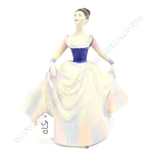 R/DOULTON FIGURINE 'LISA' WITH BOX