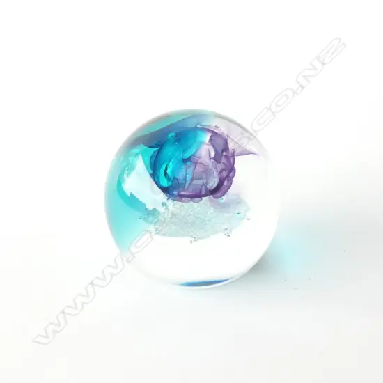 CAITHNESS PAPERWEIGHT "SHIMMERING PLANET" (BOXED)