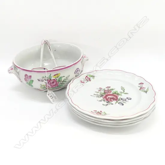 4 COPELAND SPODE MARLBOROUGH PLATES /TUREEN+ 2 LADLES