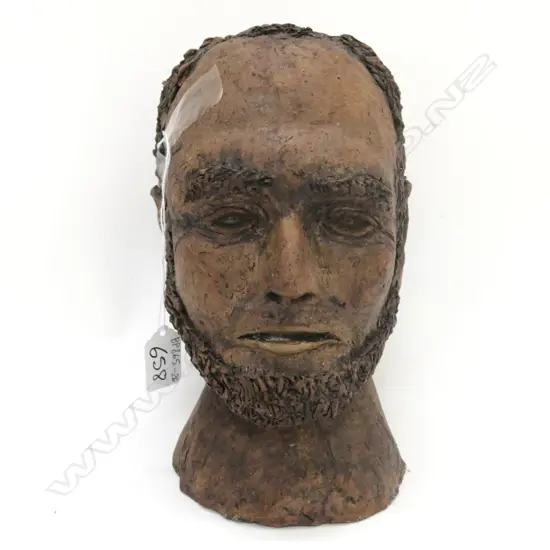 A STUDIO POTTERY STUDY BUST OF A  GENTLEMAN H 250 MM