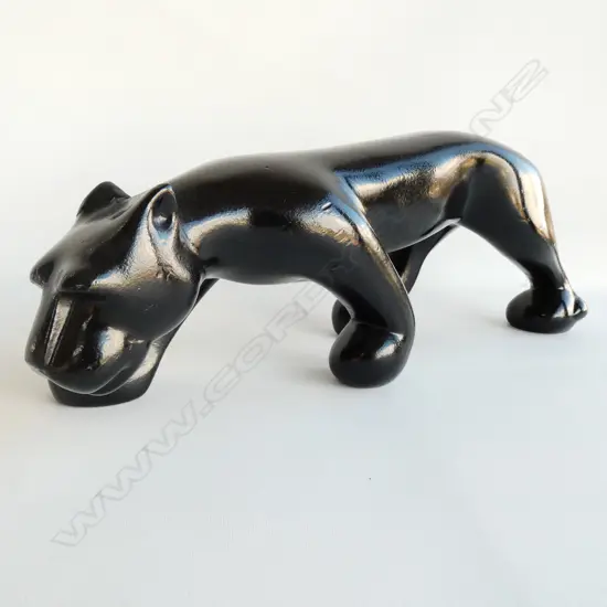 ART DECO EUROPEAN STYLISED CERAMIC STALKING BLACK PANTHER C1940'S
