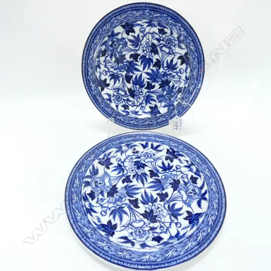 PR 19THC WEDGWOOD B&W PLATES FLOWERS & LEAVES