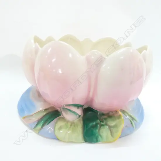 CLARICE CLIFF LILY VASE, PINK, H 130MM