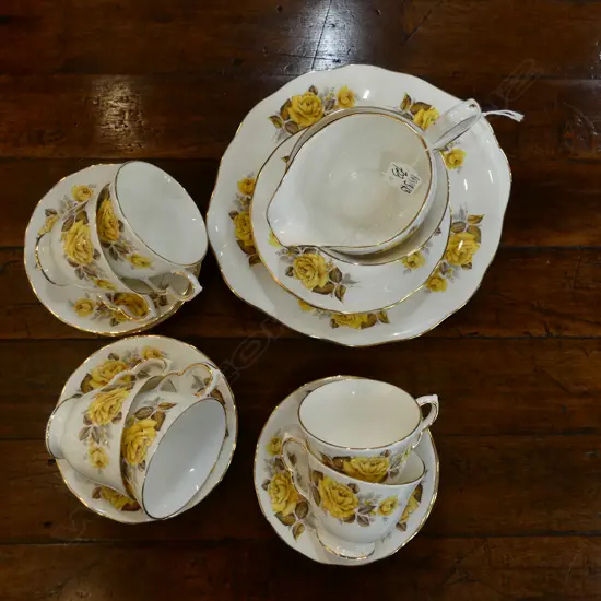 21 PCE QUEEN ANNE TEA SET