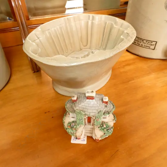 STONEWARE DECORATIVE JELLY MOULD C. 1900 + VICTORIAN STAFF. SMALL HOUSE AF