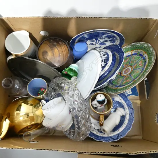 LOT ASST CHINA/BOOTHS/CHINESE/PEWTER/CRYSTAL ETC