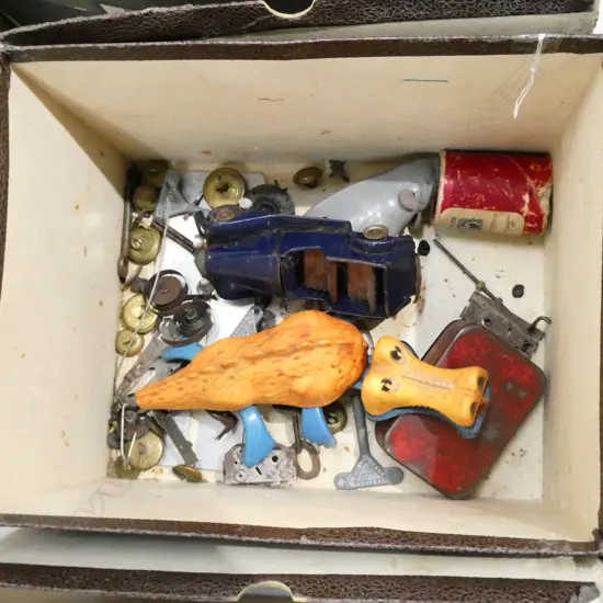 BOX OF OLD TOYS, AF, INCLUDES TRIANG JABBERWOCK + OLD MILITARY BUTTONS