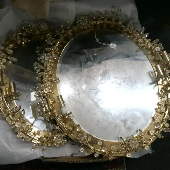 PR LGE OVAL GILDED WALL MIRROR WITH ELEC. SIDE LIGHTS