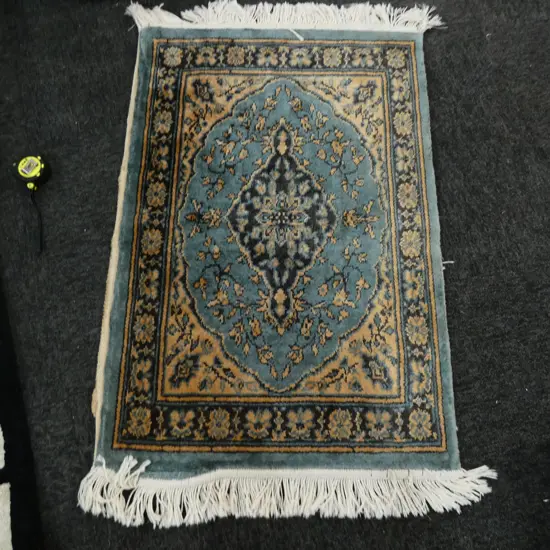 WOOL PILE BLUE RUG 900 X 610MM