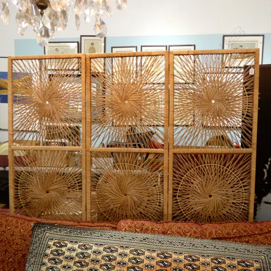 3 PANEL CANE SCREEN H. 1830MM