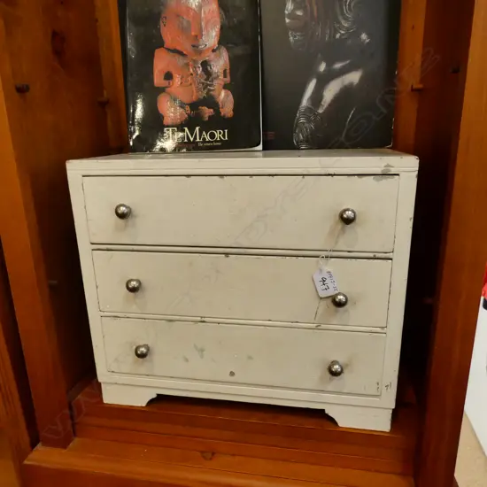 SMALL WHITE PAINTED DRAWERS H. 350 MM