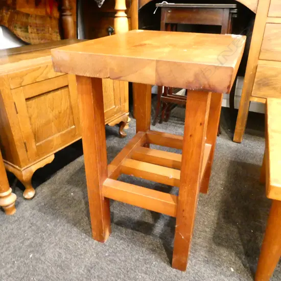 SQUARE RIMU STOOL H. 570MM